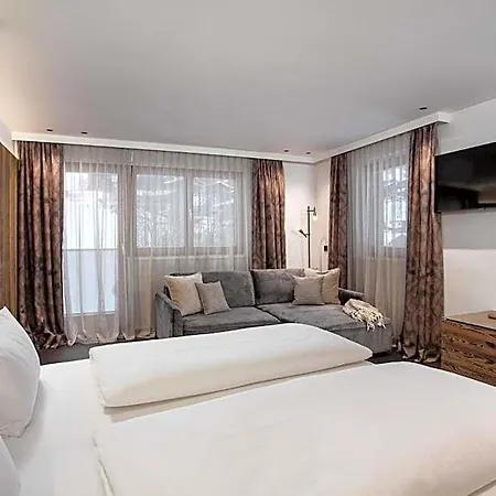 Gappmaier Inklusive Jokercard & Pool 4* Saalbach-Hinterglemm